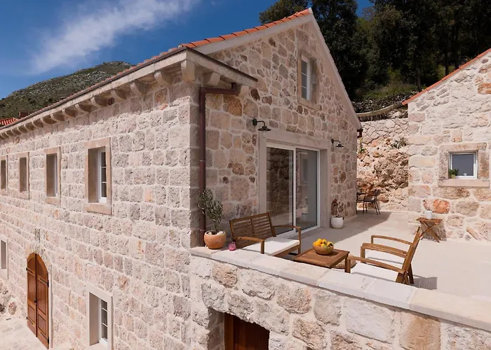 Mediterranean Estate Uskoplje