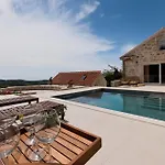 Holiday home Mediterranean Estate *
