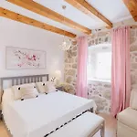 Mediterranean Estate * Uskoplje