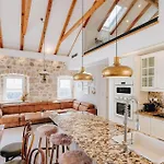 Holiday home Mediterranean Estate