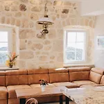 Mediterranean Estate Holiday home Uskoplje