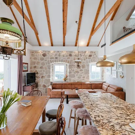 Сasa de vacaciones Mediterranean Estate