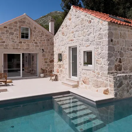Feriehus Mediterranean Estate *