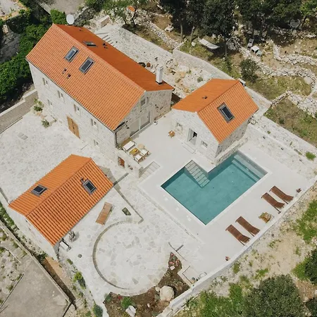 Mediterranean Estate Uskoplje