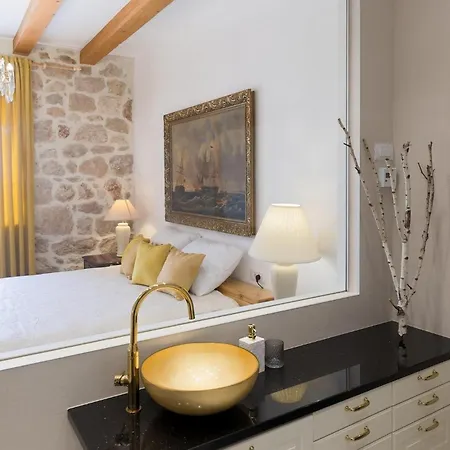 Mediterranean Estate * Uskoplje