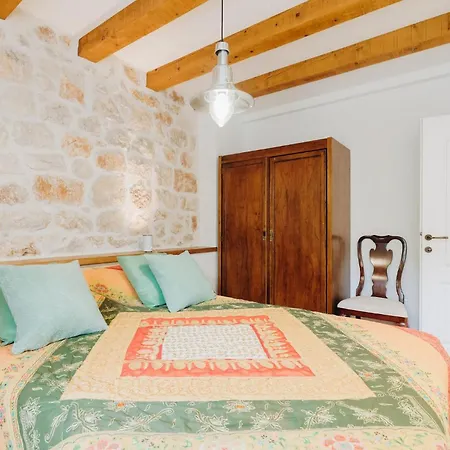 Mediterranean Estate Сasa de vacaciones Uskoplje