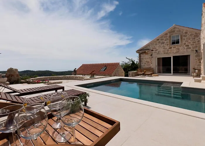 Semesterbostad Mediterranean Estate *
