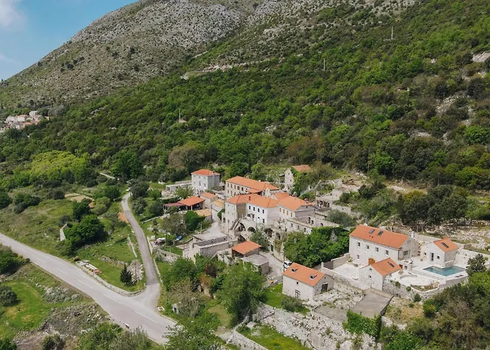 別荘 Mediterranean Estate Uskoplje